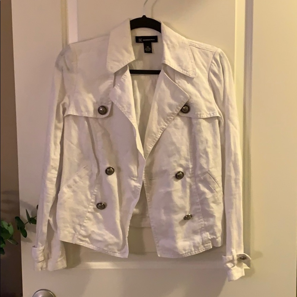 White women’s linen jacket